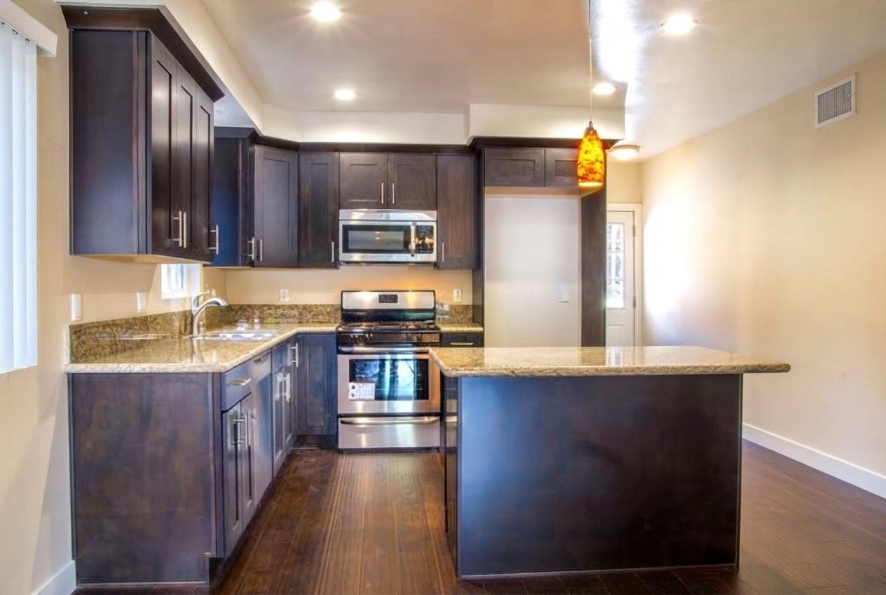 204 S Rampart Blvd #1 - Photo 5 of 5