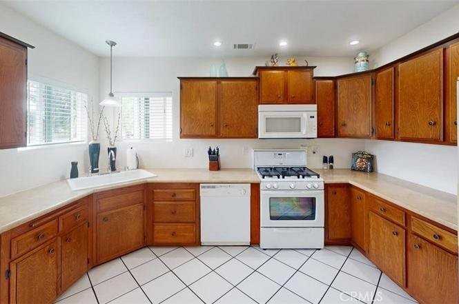 3333 W Keys Ln - Photo 5 of 20