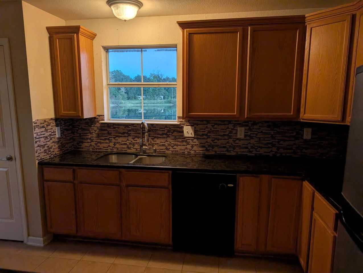 38462 Highland Terrace Ave - Photo 3 of 8