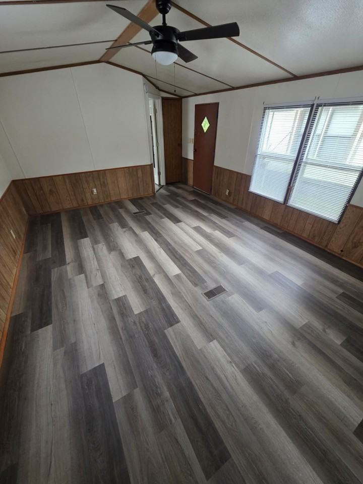 4813 Marshall Ct #4813 - Photo 3 of 5