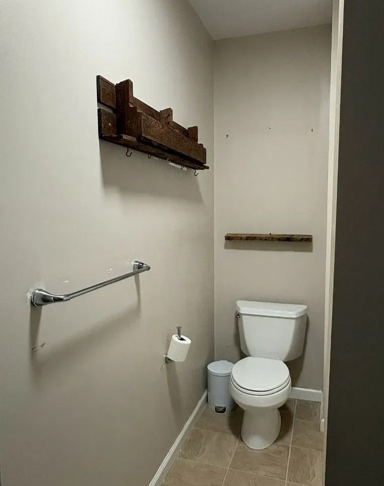 42 W Strawberry St - Photo 6 of 15