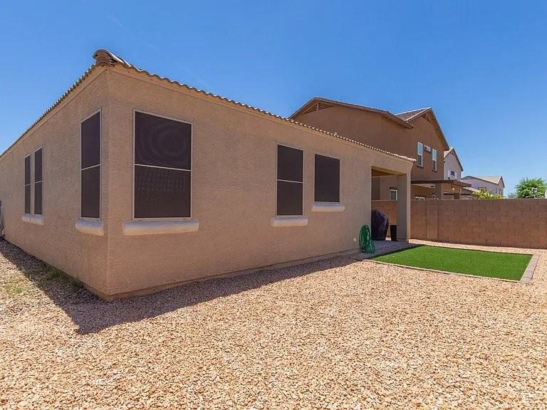 7420 W Wolf St - Photo 5 of 5