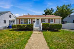 42 Windham Rd - Photo 1 of 1