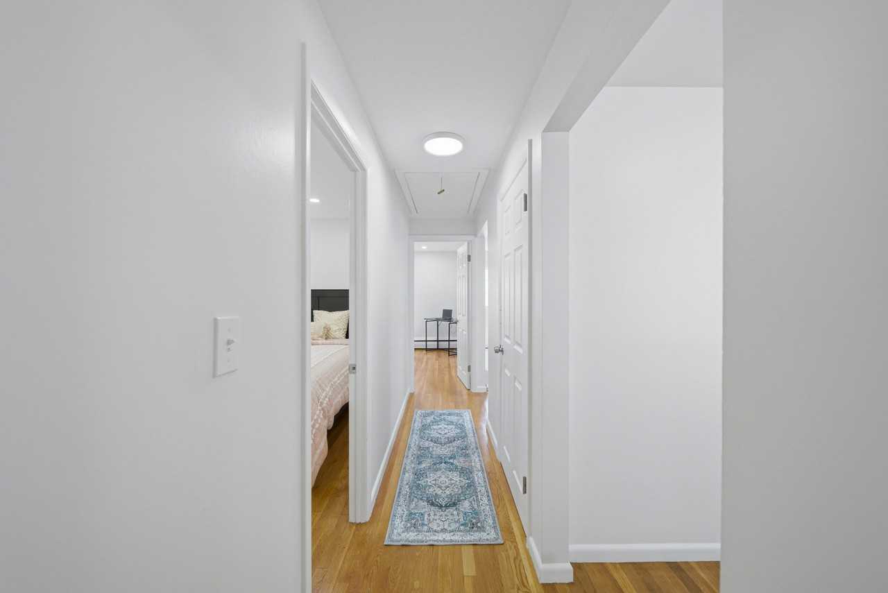 42 Windham Rd - Photo 7 of 18