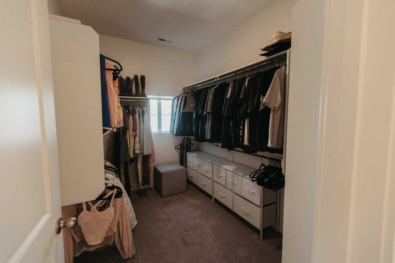 9763 N Ashgrove Ln - Photo 6 of 14