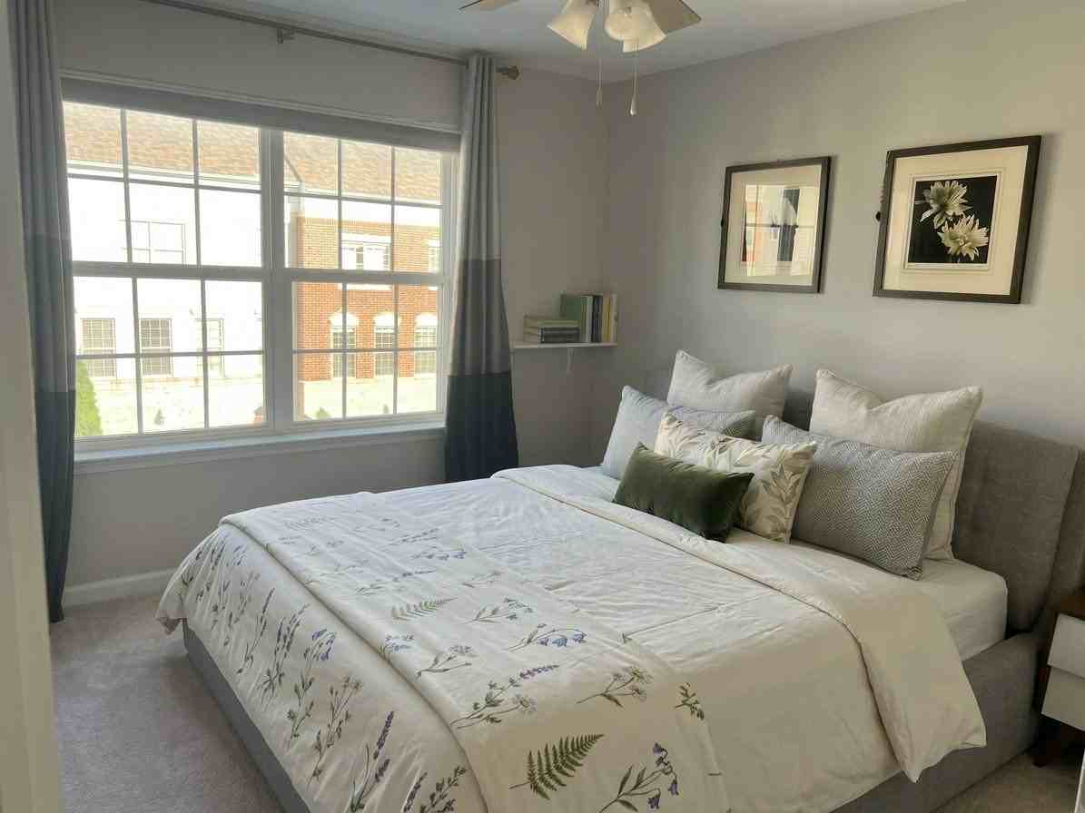 22691 Flowing Spring Sq - Photo 5 of 19