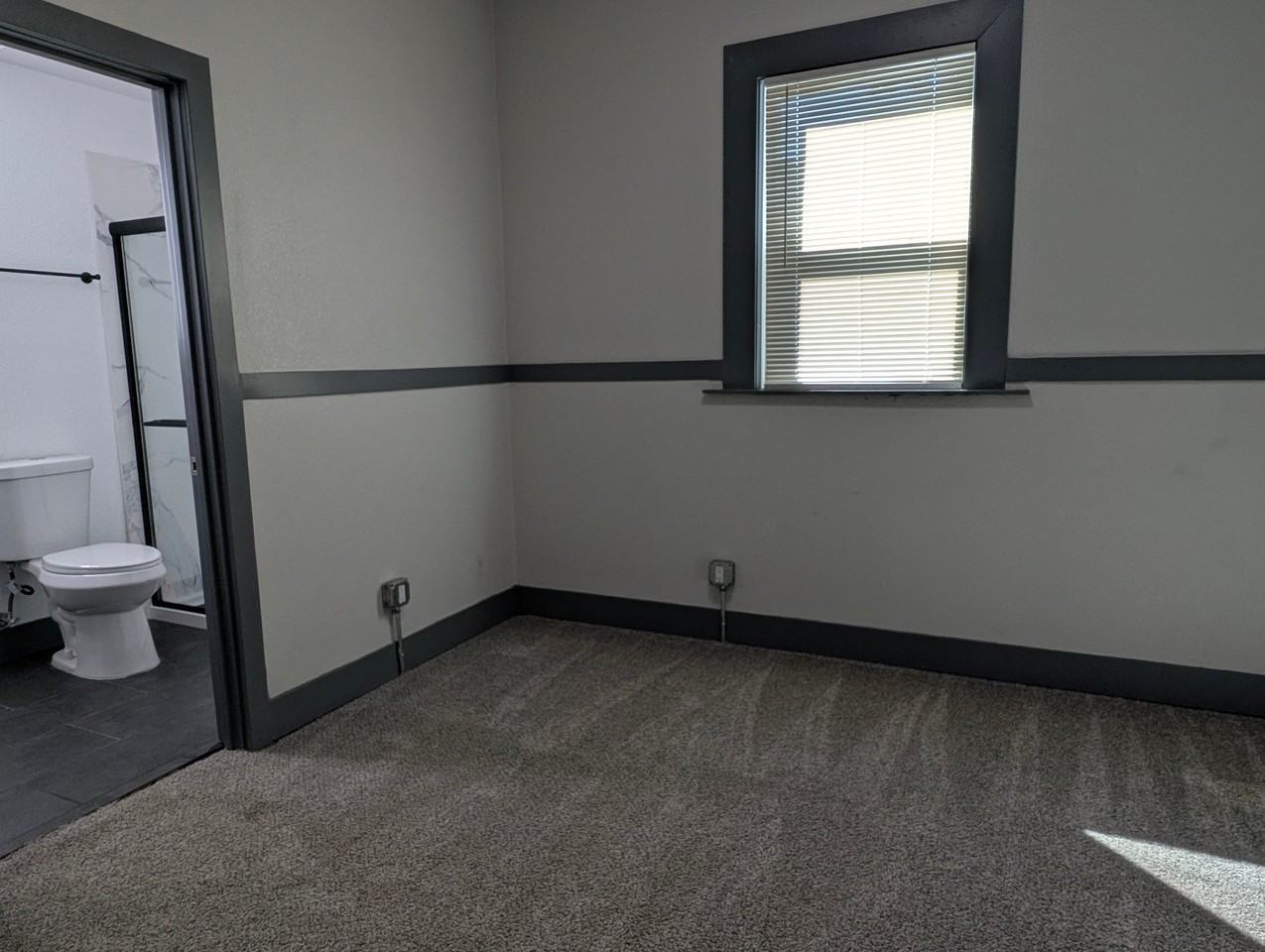 1140 2nd Ave - Photo 5 of 12