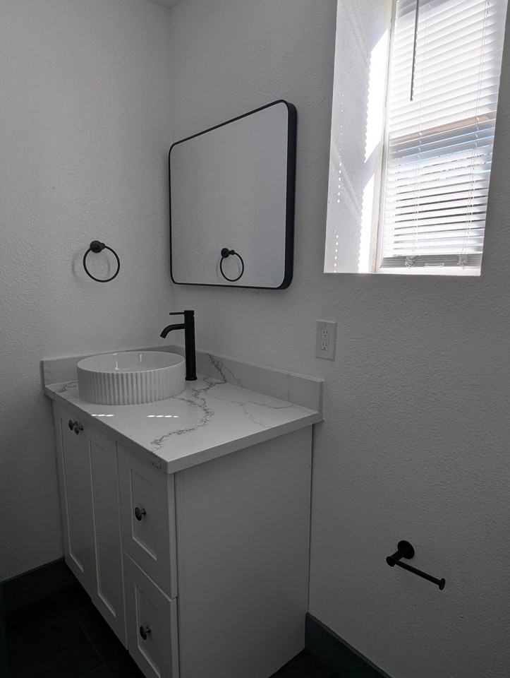 1140 2nd Ave - Photo 6 of 12