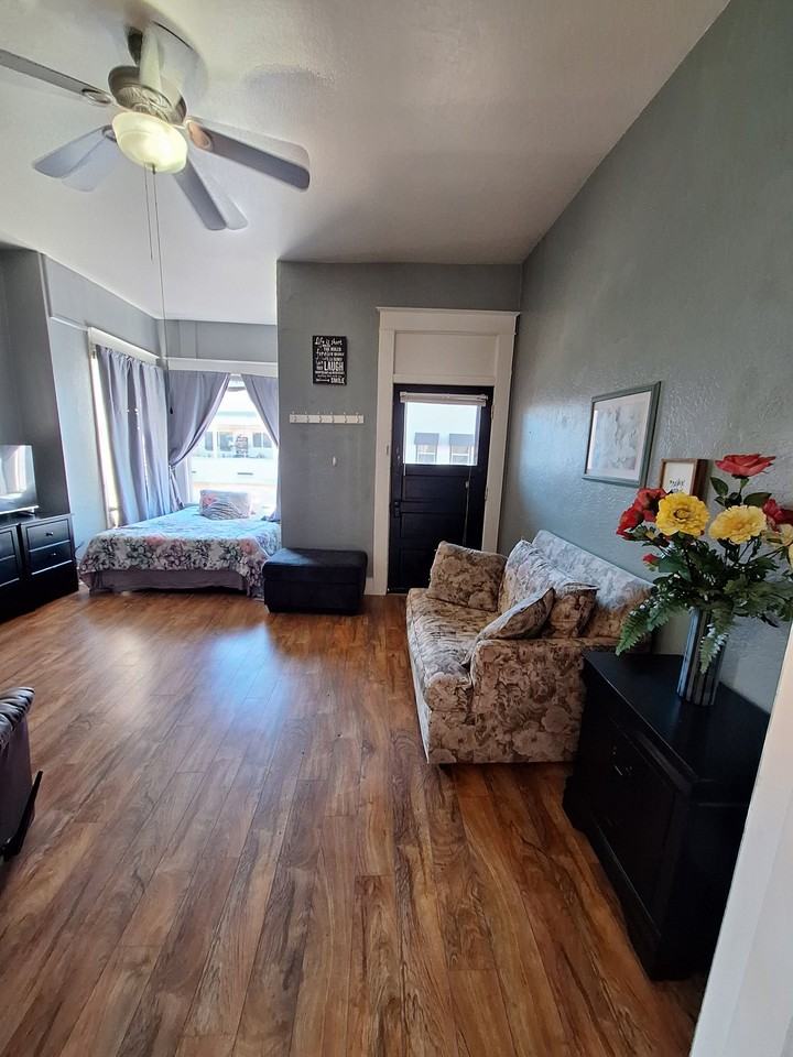 34A Main St - Photo 4 of 7