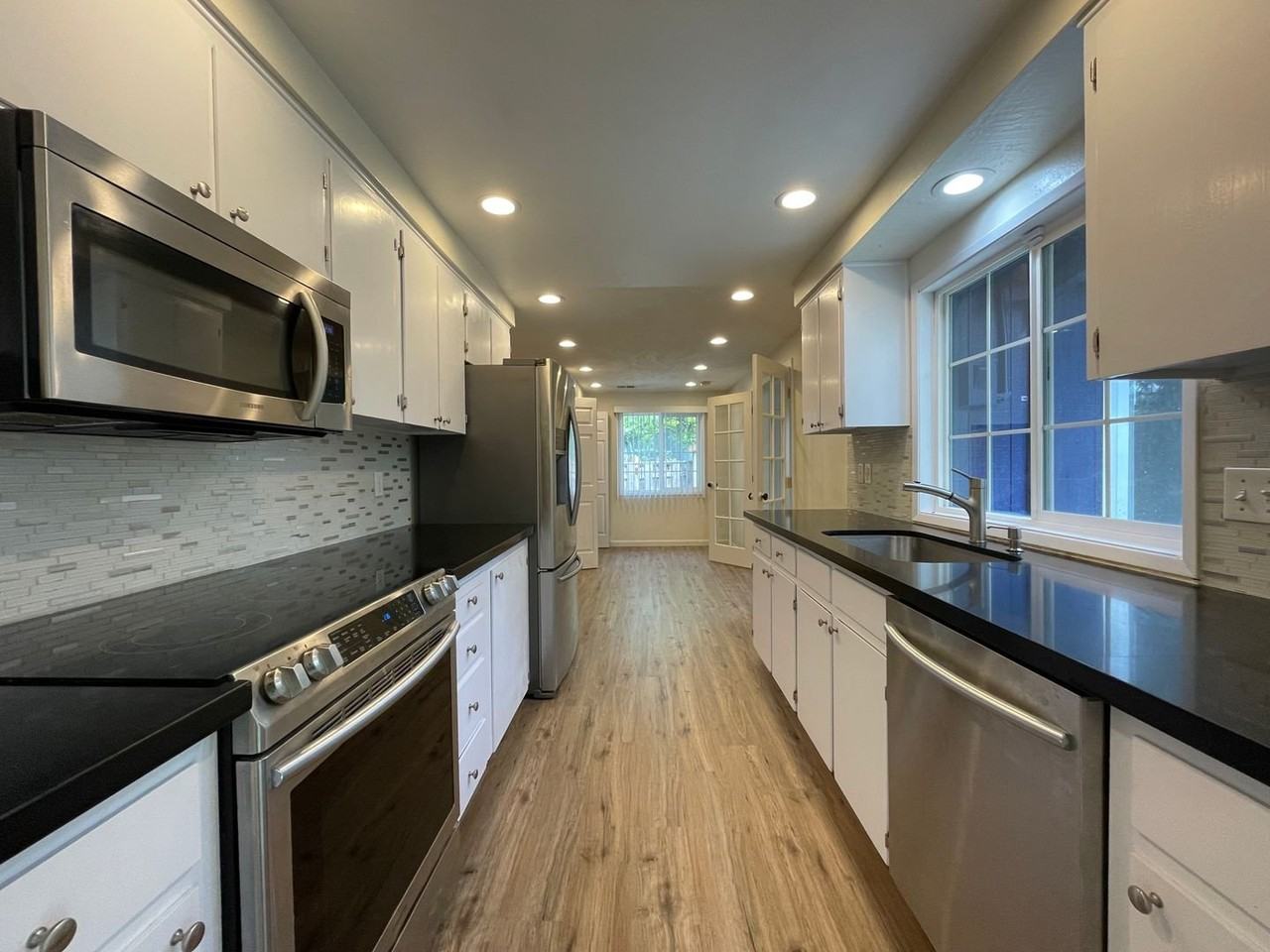 1770 Sw Rock Ct - Photo 4 of 14