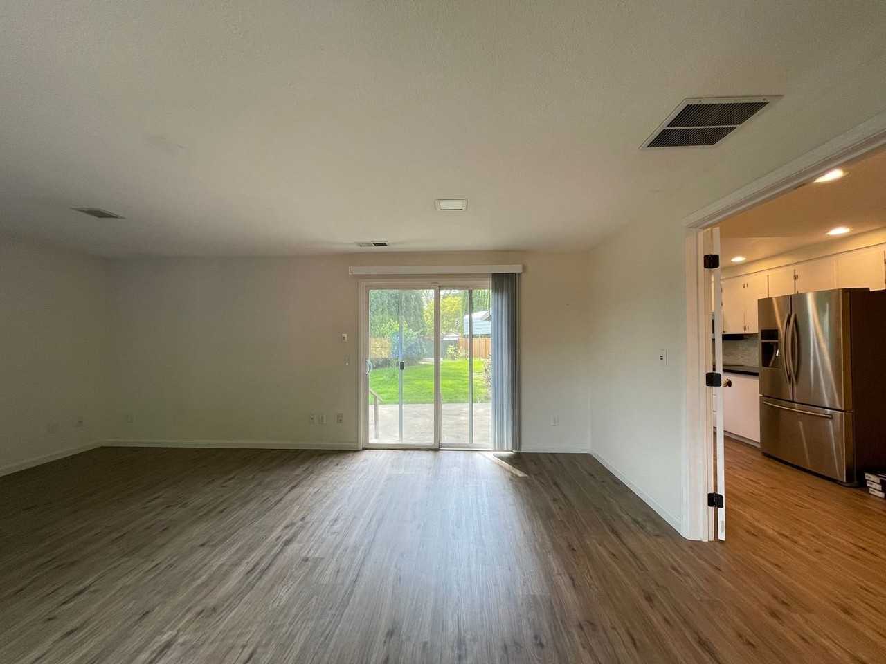 1770 Sw Rock Ct - Photo 5 of 14