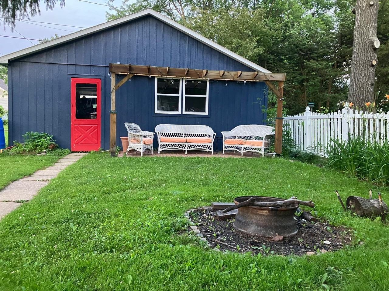 905 S Cherry Ave - Photo 4 of 17