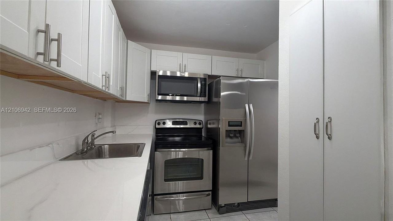 5050 7th St Ne #103 - Photo 6 of 14