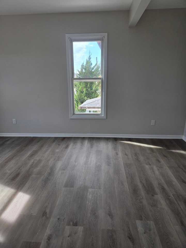 505 E Main St #2 - Photo 3 of 11