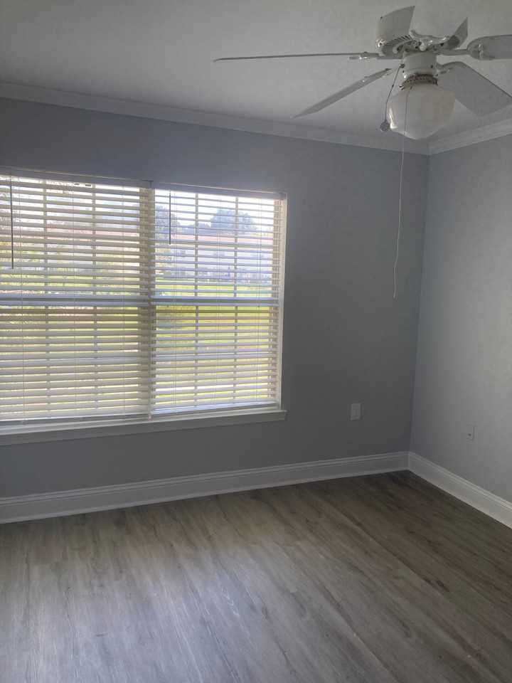 762 Majestic Dr - Photo 4 of 14