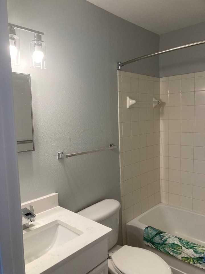 762 Majestic Dr - Photo 7 of 14