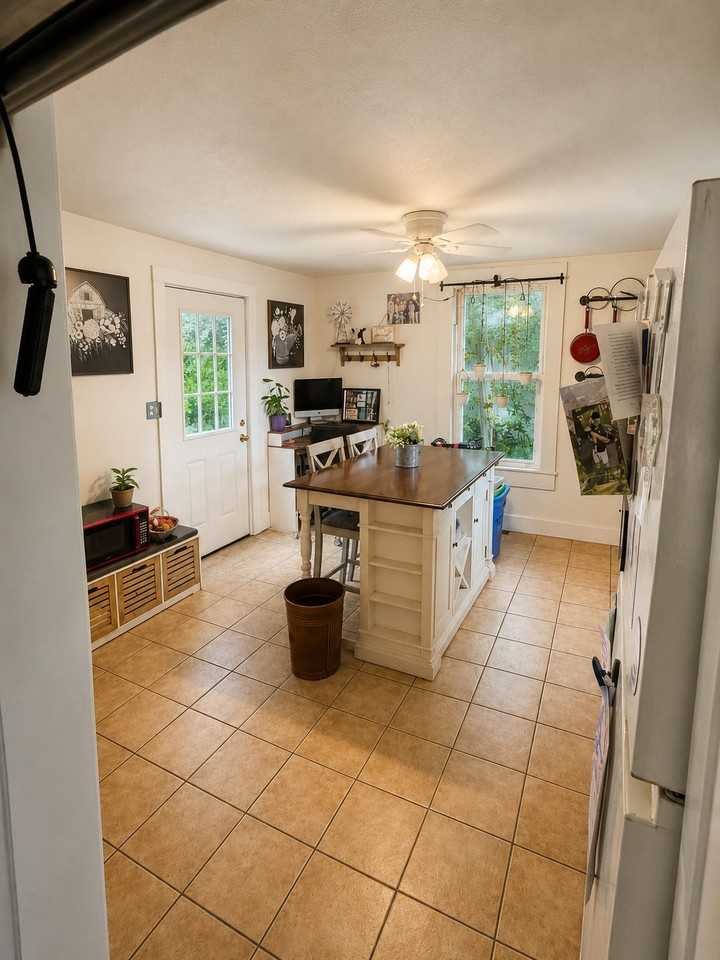 28 Elm St #2 - Photo 5 of 9