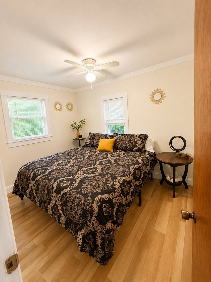 28 Elm St #2 - Photo 6 of 9