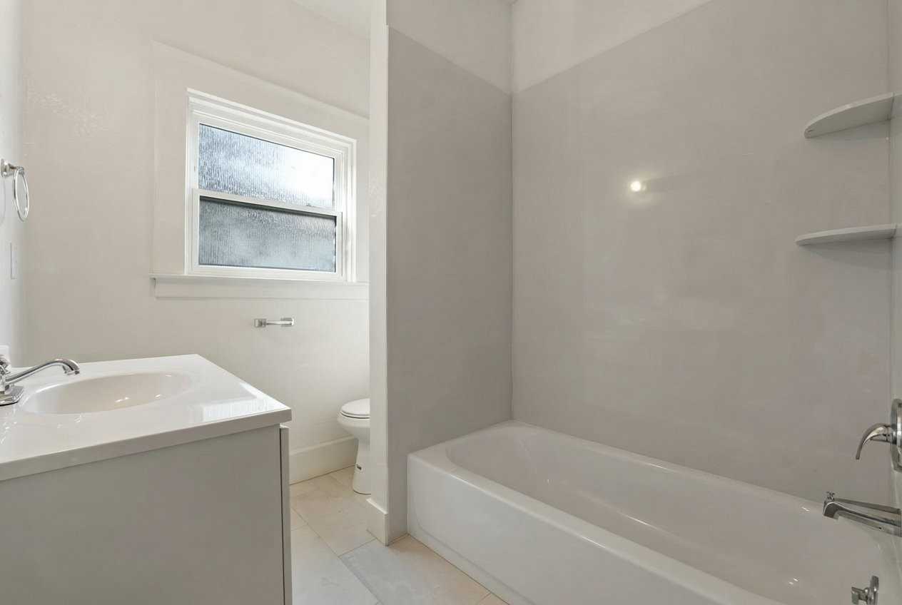 412 E Arcade St - Photo 7 of 7