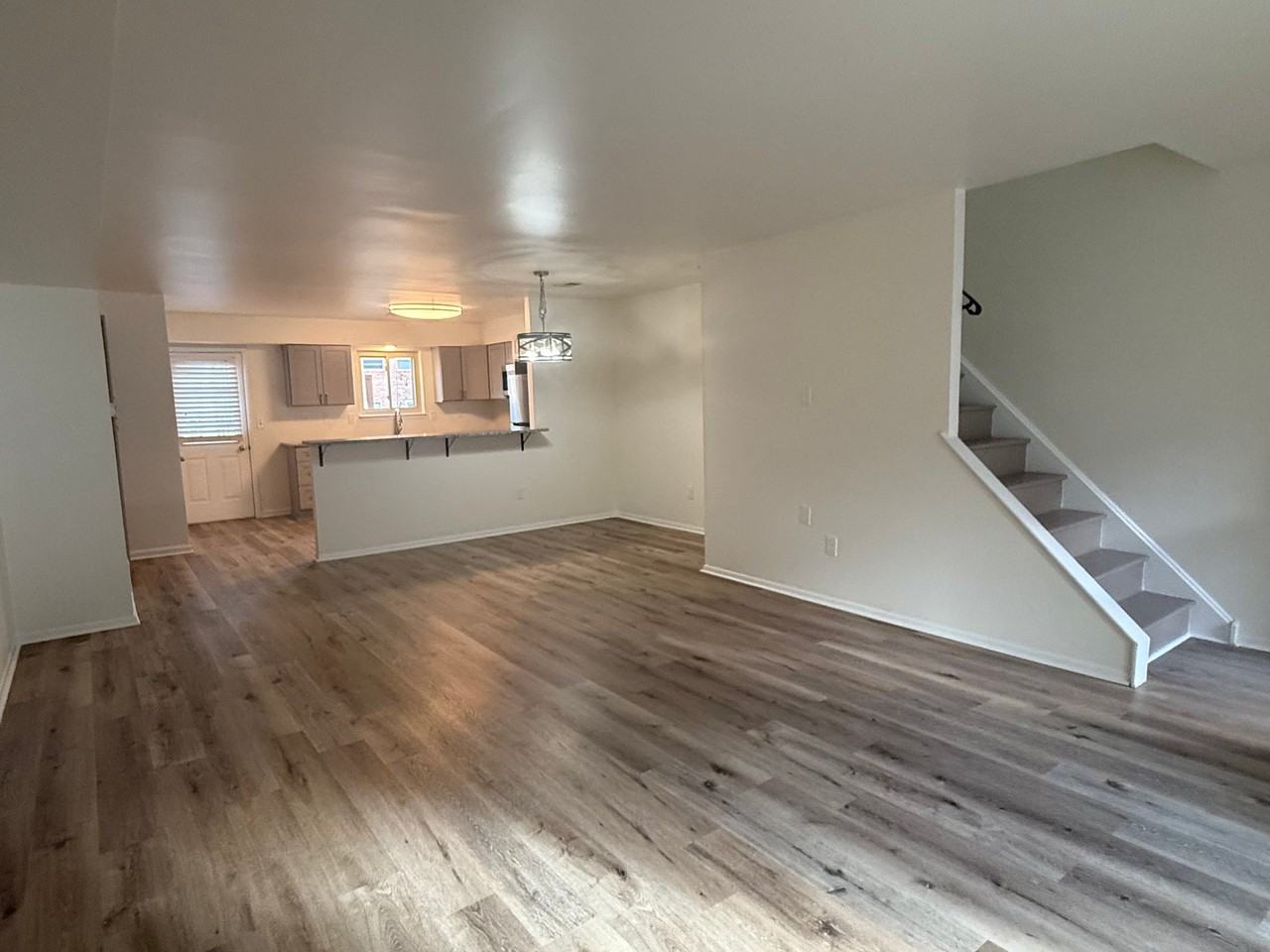 59 Kelmar Ave - Photo 3 of 11