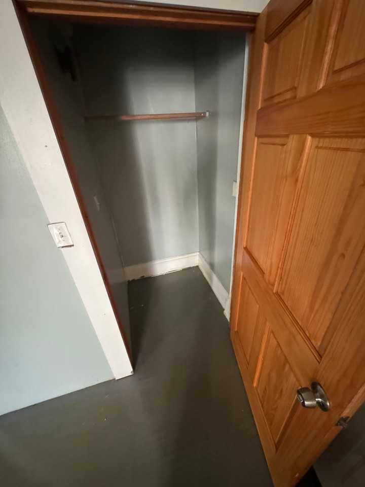 428 W Bancroft St #1 - Photo 6 of 7