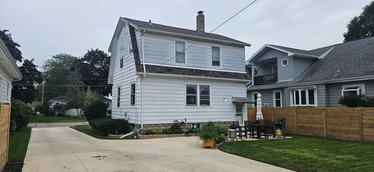 7007 27th Ave - Photo 3 of 3