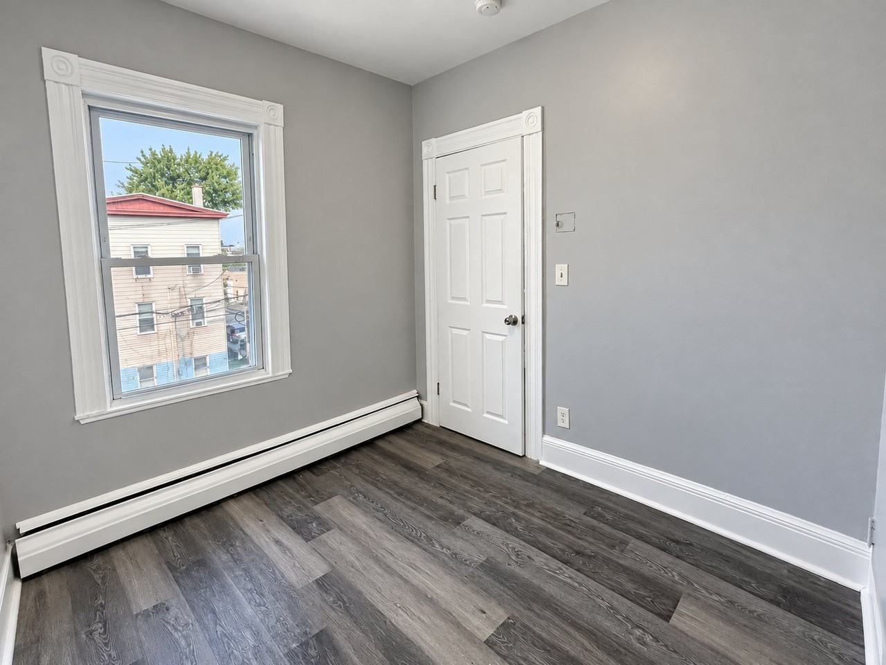74 4th Ave #3 - Photo 5 of 11