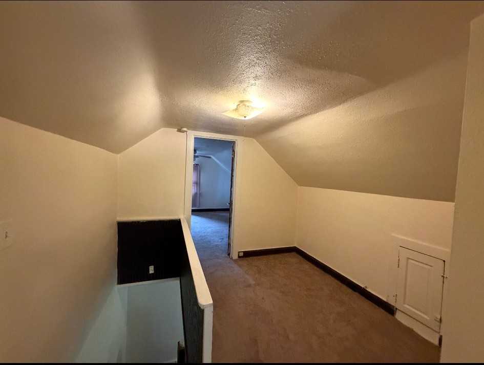 2507 Edgar St - Photo 3 of 14