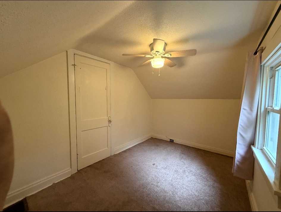 2507 Edgar St - Photo 4 of 14