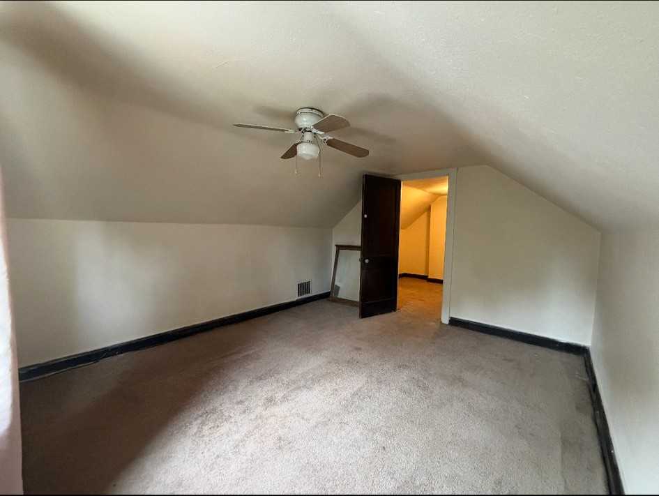 2507 Edgar St - Photo 6 of 14