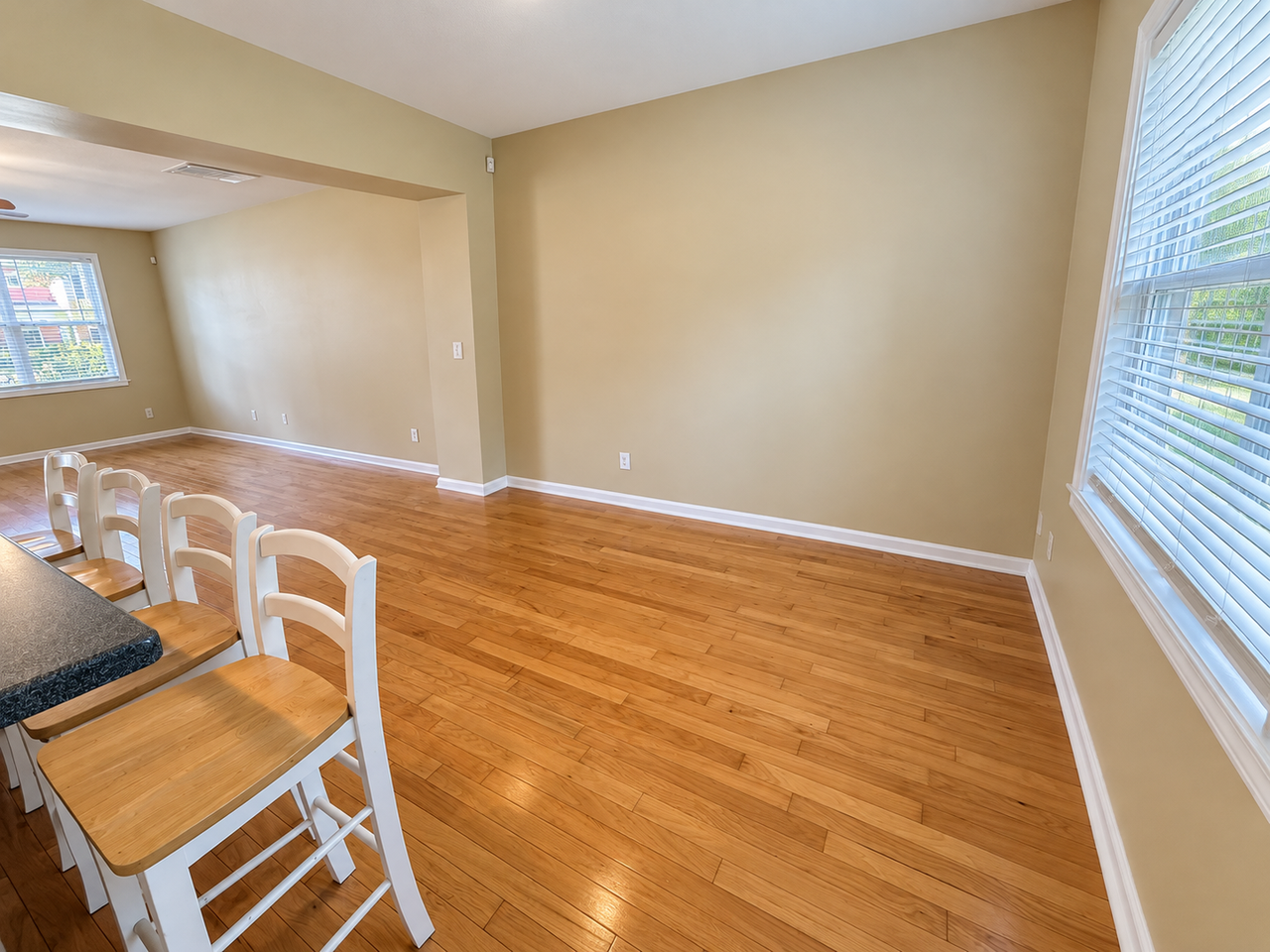 5109 Powell Townes Way - Photo 5 of 9