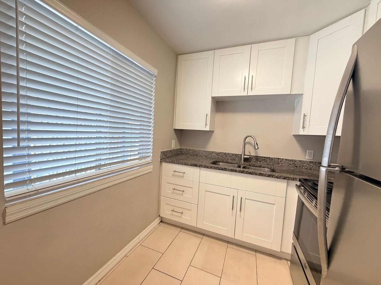 Ridge Garden Apartments - Photo 2 of 40