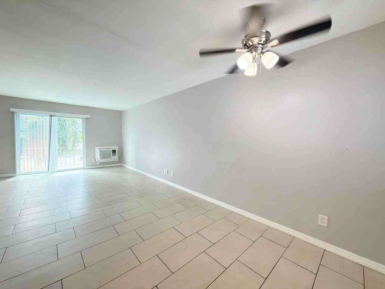 Ridge Garden Apartments - Photo 3 of 40