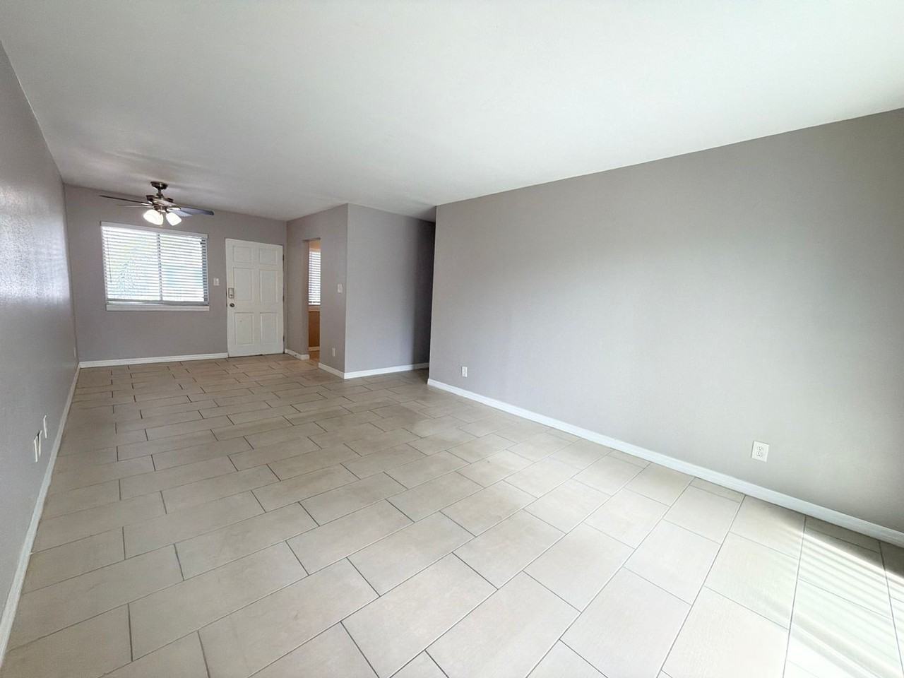 Ridge Garden Apartments - Photo 6 of 40