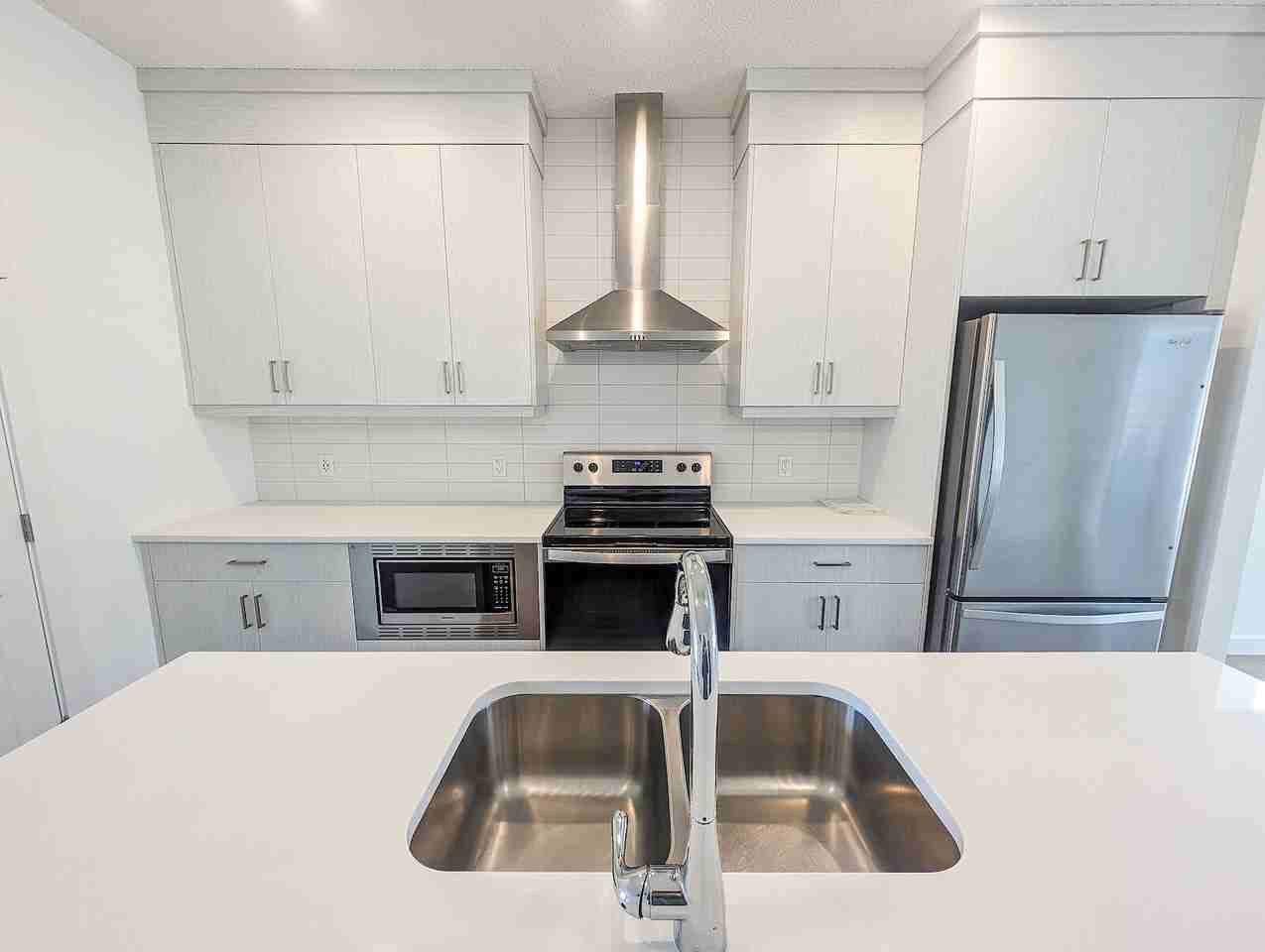 140 Rowmont Blvd Nw - Photo 4 of 17