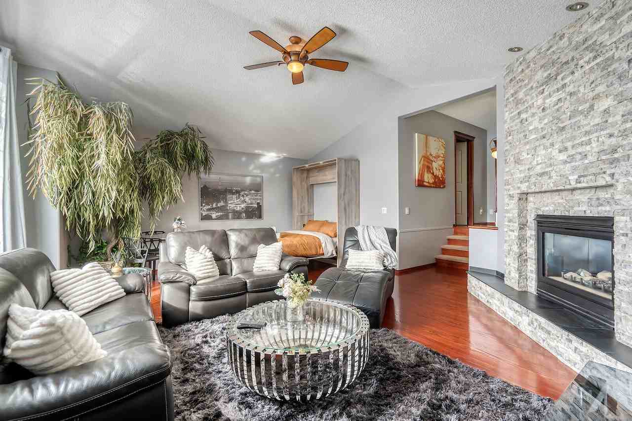 121 Bridlewood Pl Sw - Photo 3 of 50