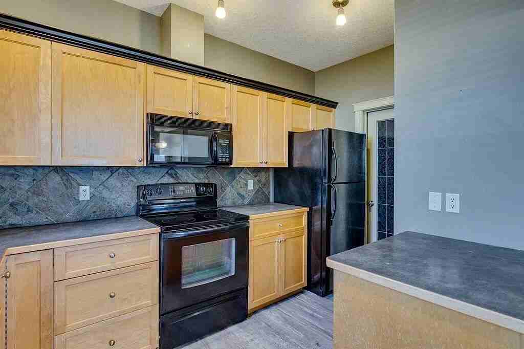 2505 -2505 19 Ave Sw - Photo 7 of 18