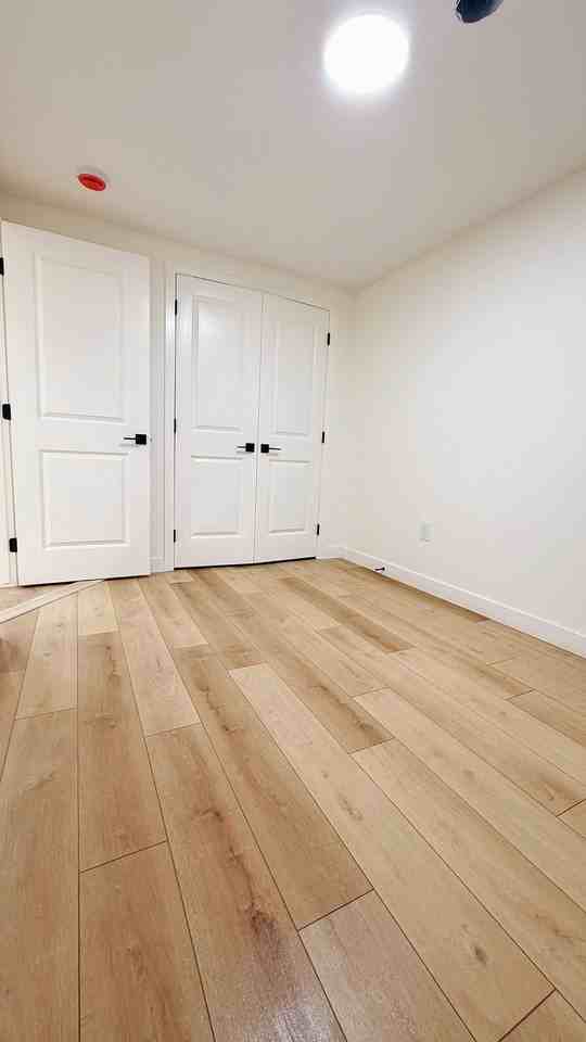 8311 81 Ave Nw - Photo 6 of 7