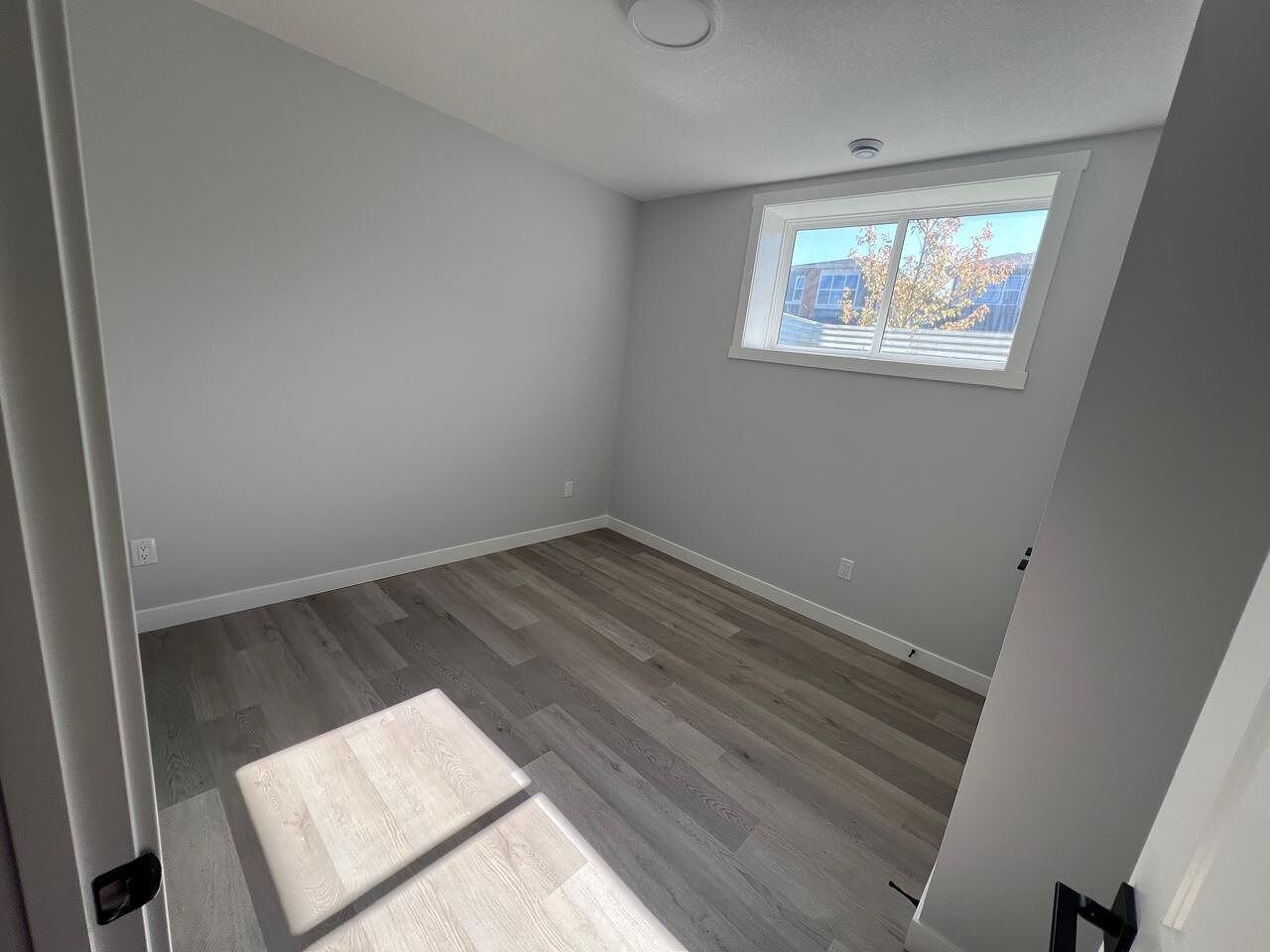 253 Setonstone Green Se - Photo 4 of 13