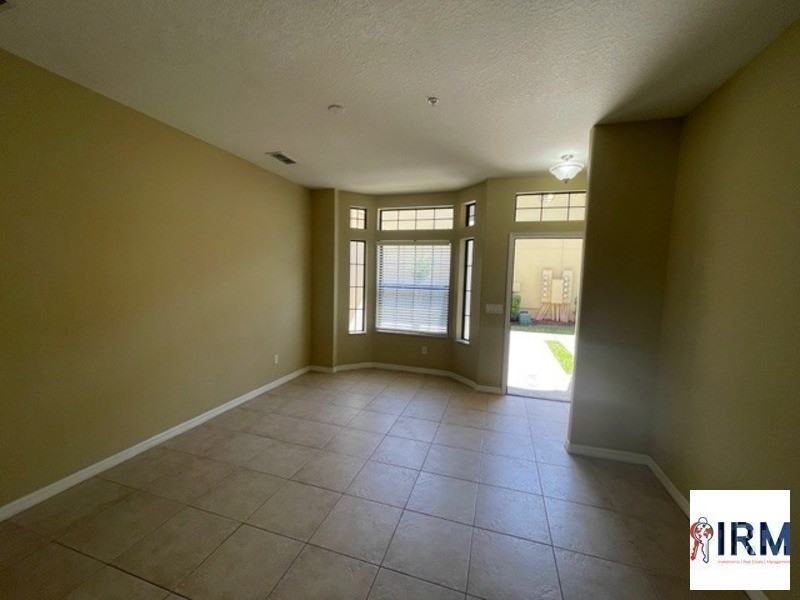 6007 Scotchwood Glen Blvd, Unit 32 #32 - Photo 4 of 16
