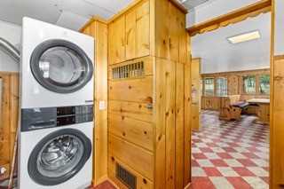 881 Spring St #NA - Photo 4 of 5