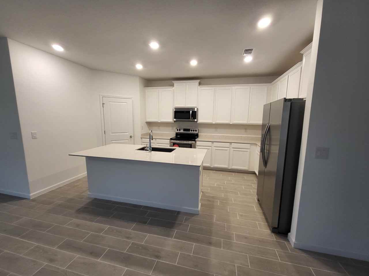 9309 Sw 58th Cir #NA - Photo 2 of 13
