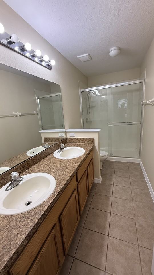 3741 Collingwood Ln #3741 - Photo 4 of 15