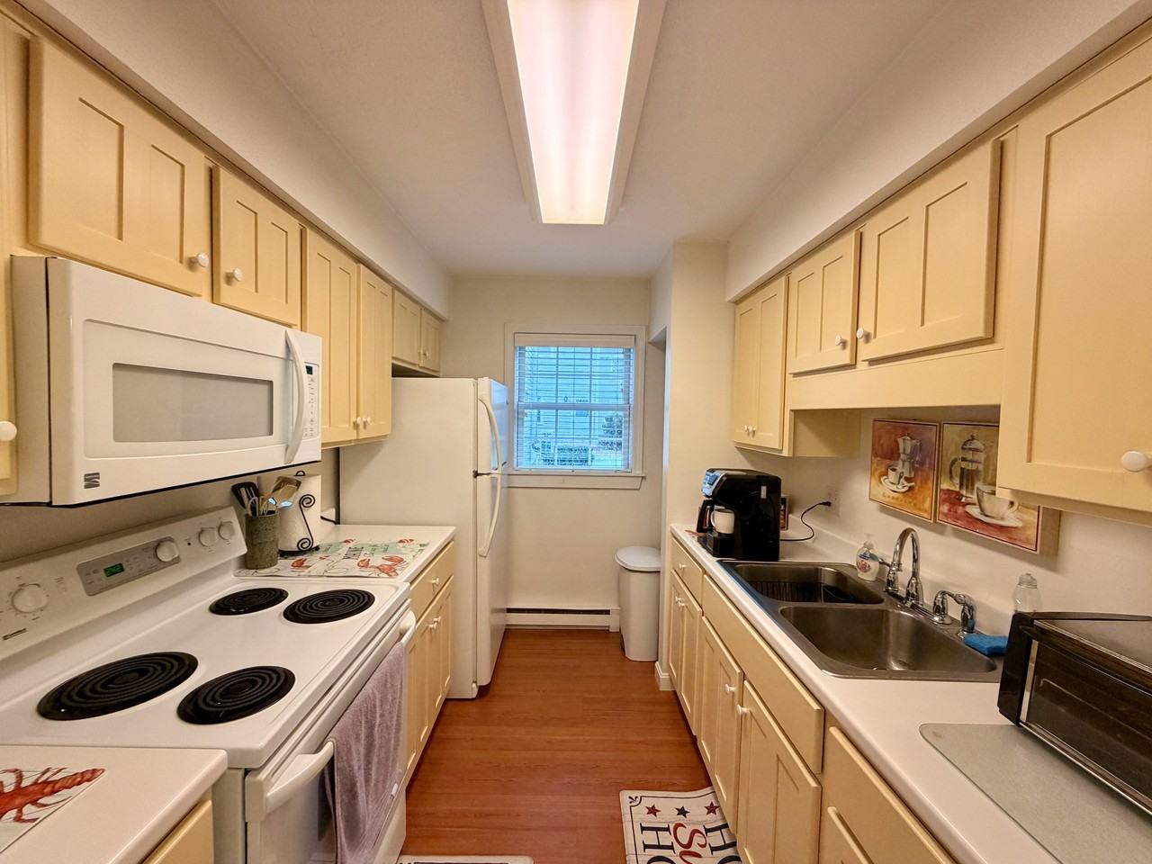15 Long Beach Ave #7 - Photo 3 of 12