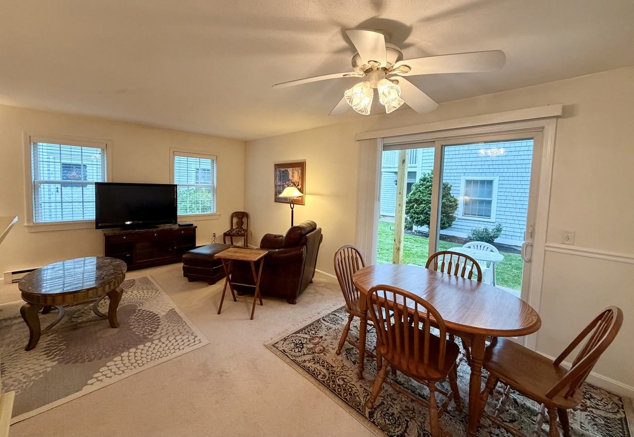 15 Long Beach Ave #7 - Photo 6 of 12