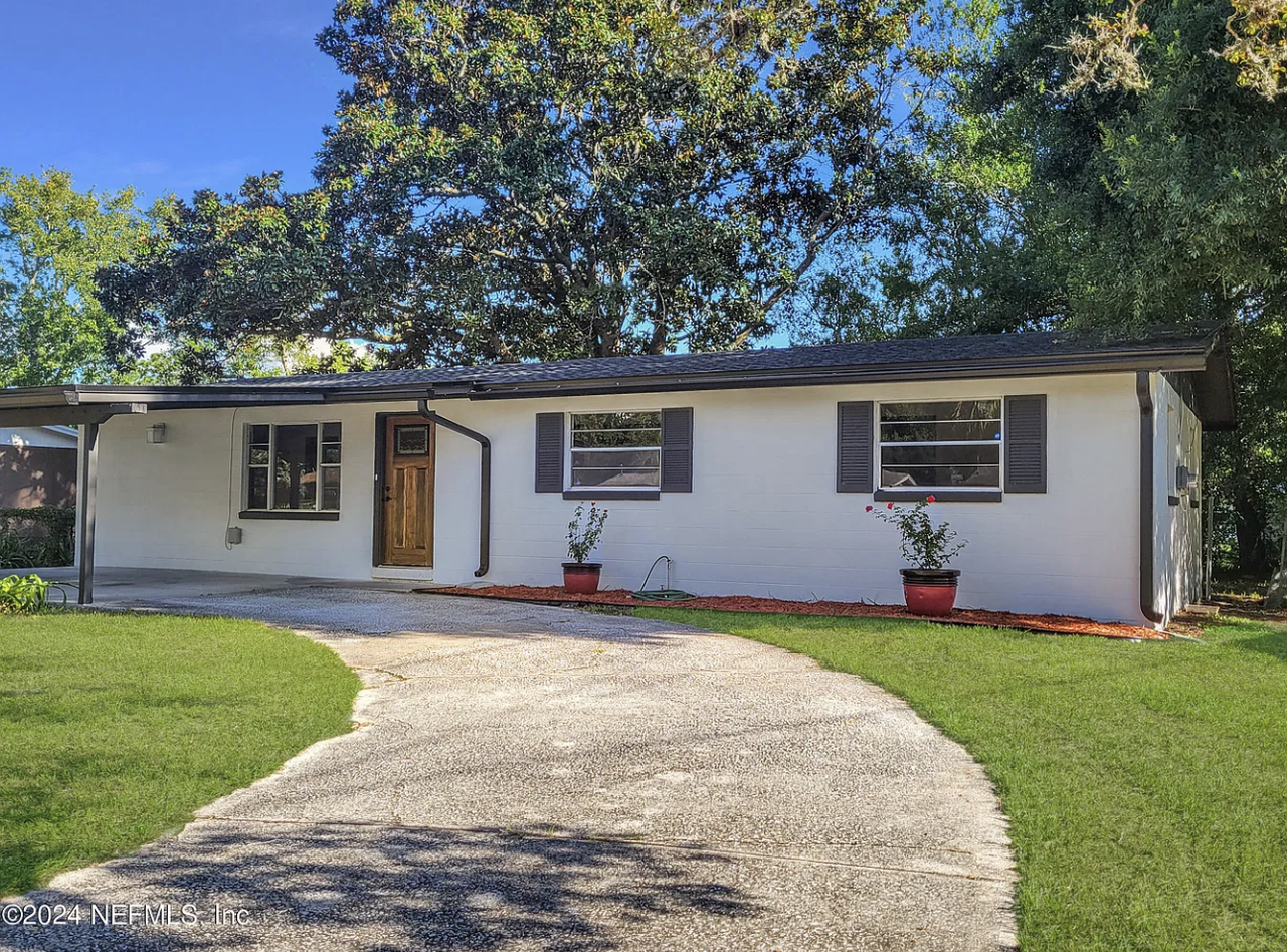584 Madeira Dr #NA