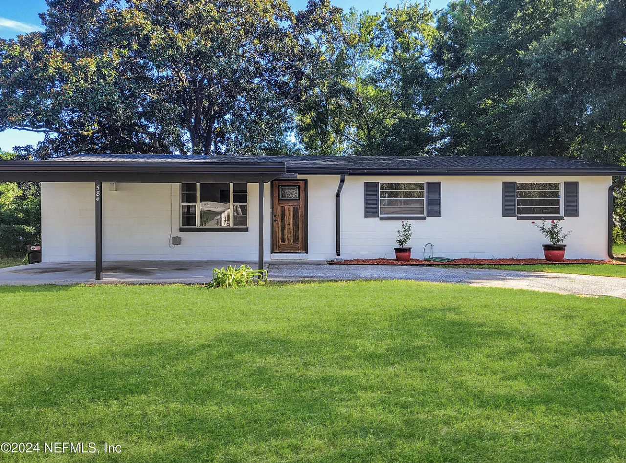 584 Madeira Dr #NA - Photo 2 of 14