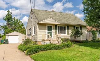 featured image of 2909 33rd St Ne #NA