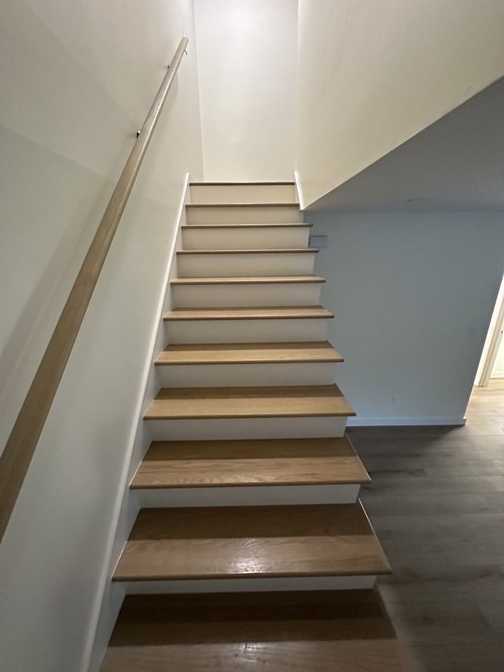 332 20th St Ne #6 - Photo 2 of 31