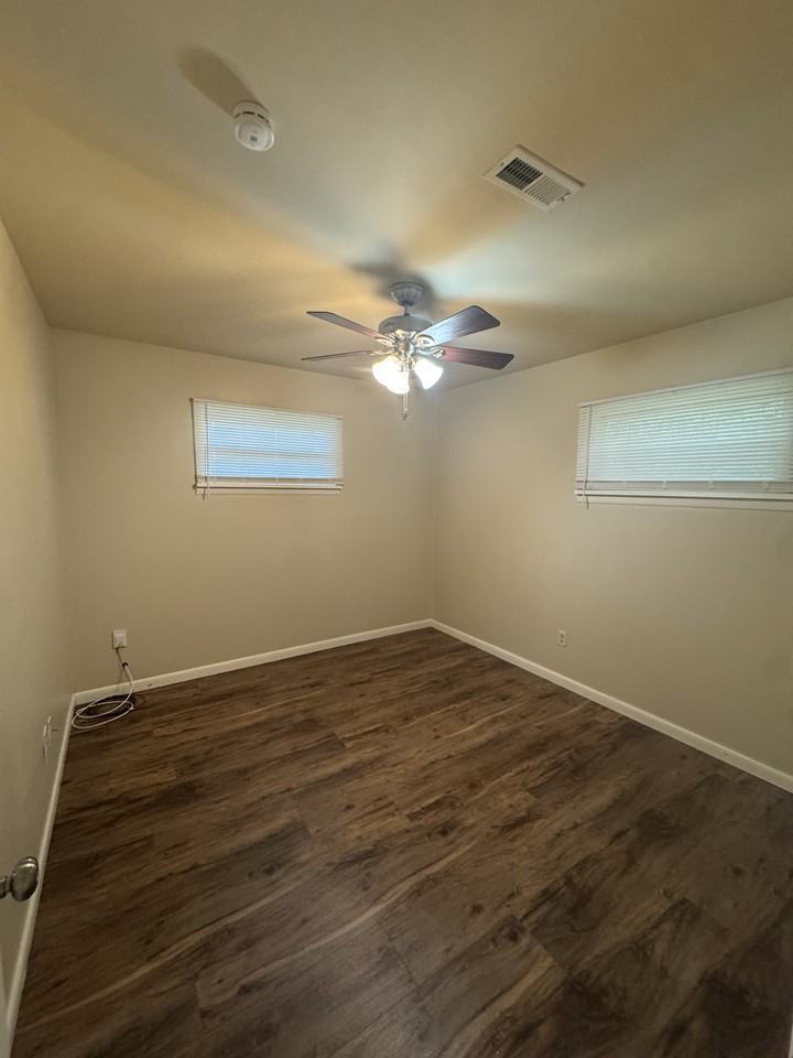 608 Shady Ln #NA - Photo 5 of 12